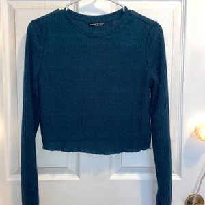 Cropped long sleeve